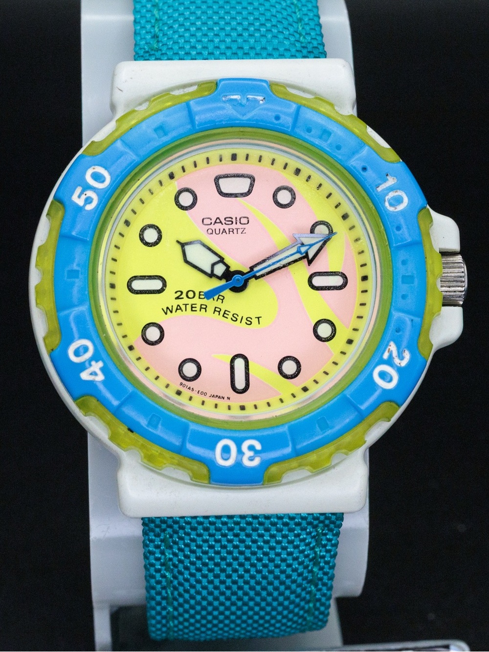 Casio Rare MD-301 Vintage 38mm 1990s JDM Import Watch